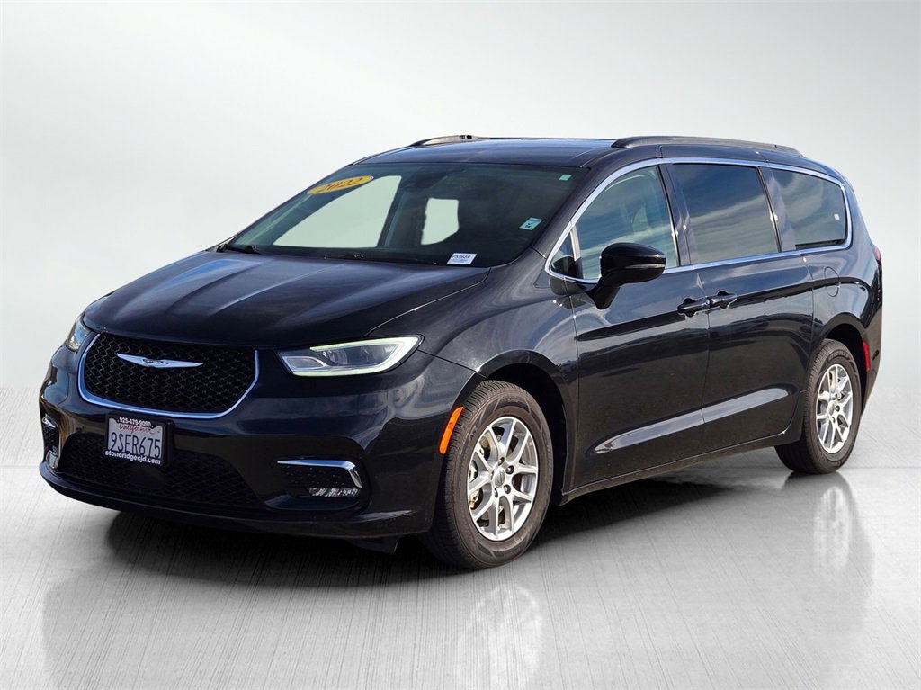 Used 2022 Chrysler Pacifica Touring-L image 8