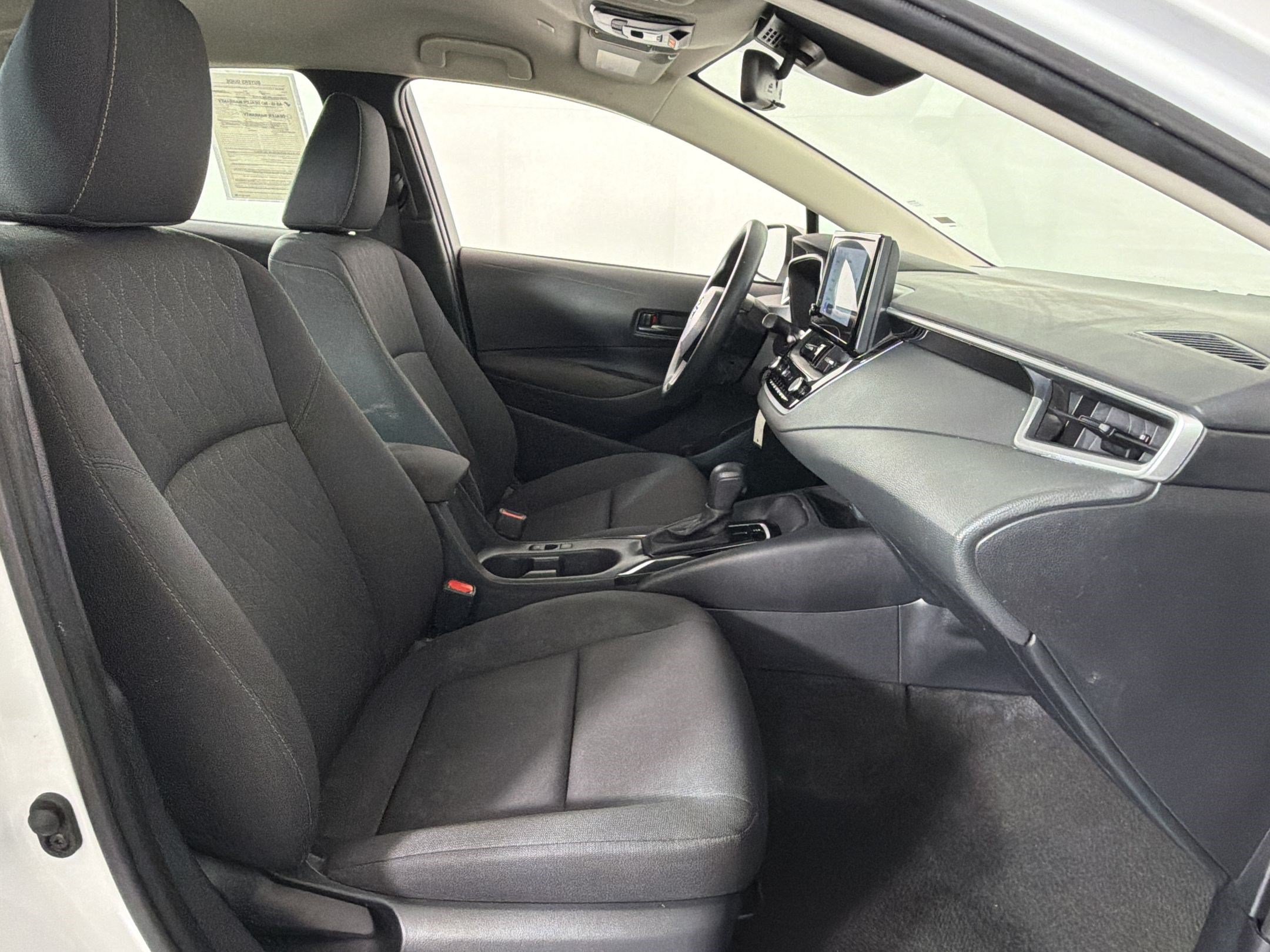 Used 2024 Toyota Corolla LE FWD image 19