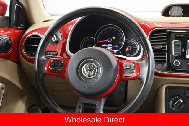 Used 2014 Volkswagen Beetle TDI FWD image 16