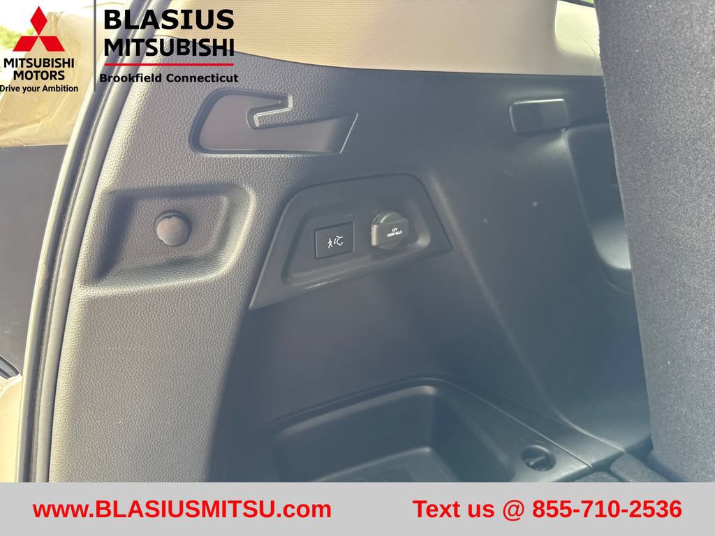 Used 2023 Honda Pilot Touring image 38