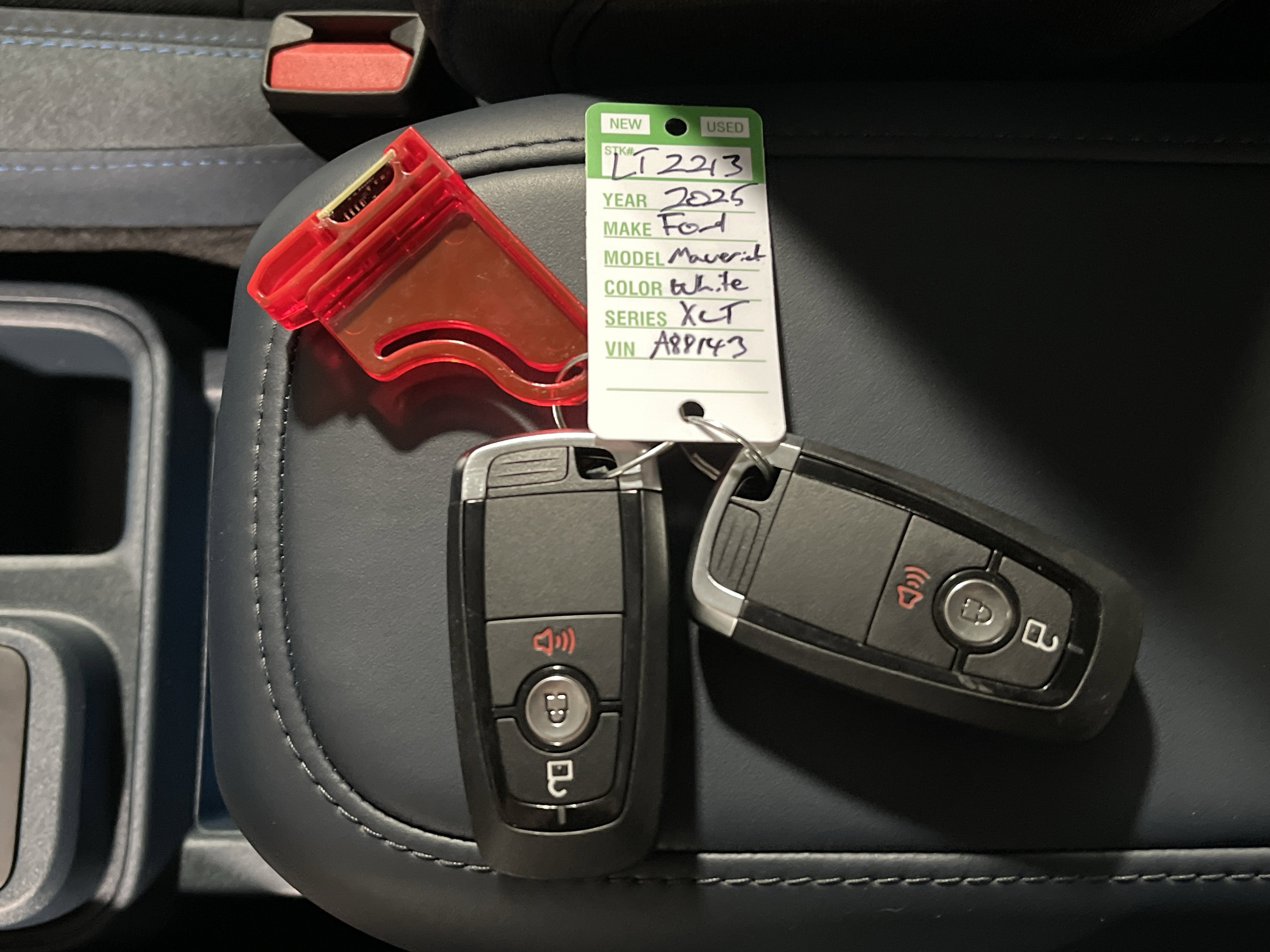 Used 2025 Ford Maverick XLT w/ Equipment Group 302A image 26