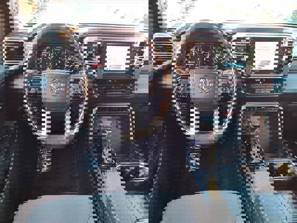 Used 2024 Toyota Tundra SR5 w/ SR5 Convenience Package image 8