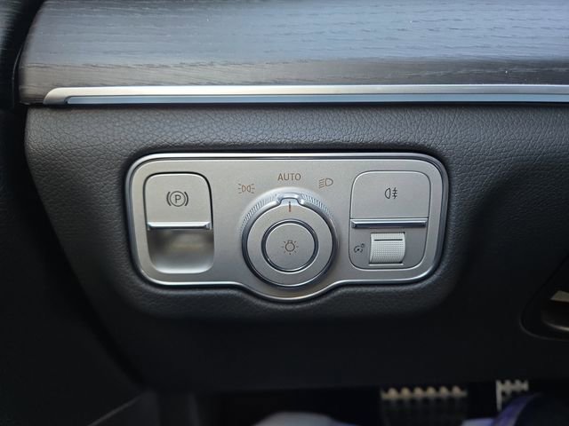 New 2026 Mercedes-Benz GLS 450 4MATIC image 21
