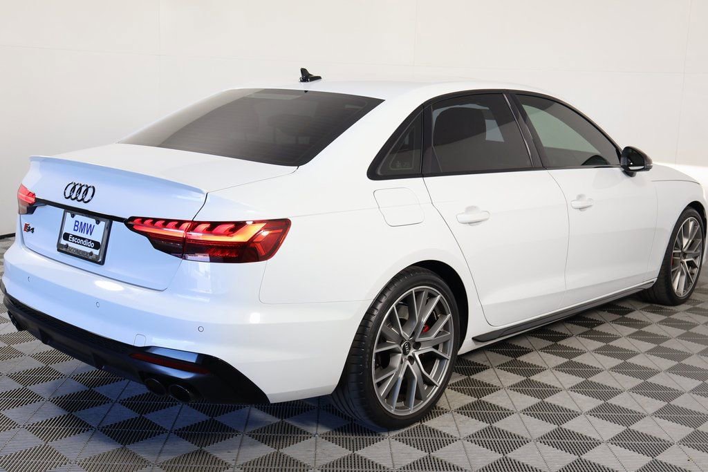 Used 2023 Audi S4 Premium Plus w/ Premium Plus Package AWD/4WD image 4