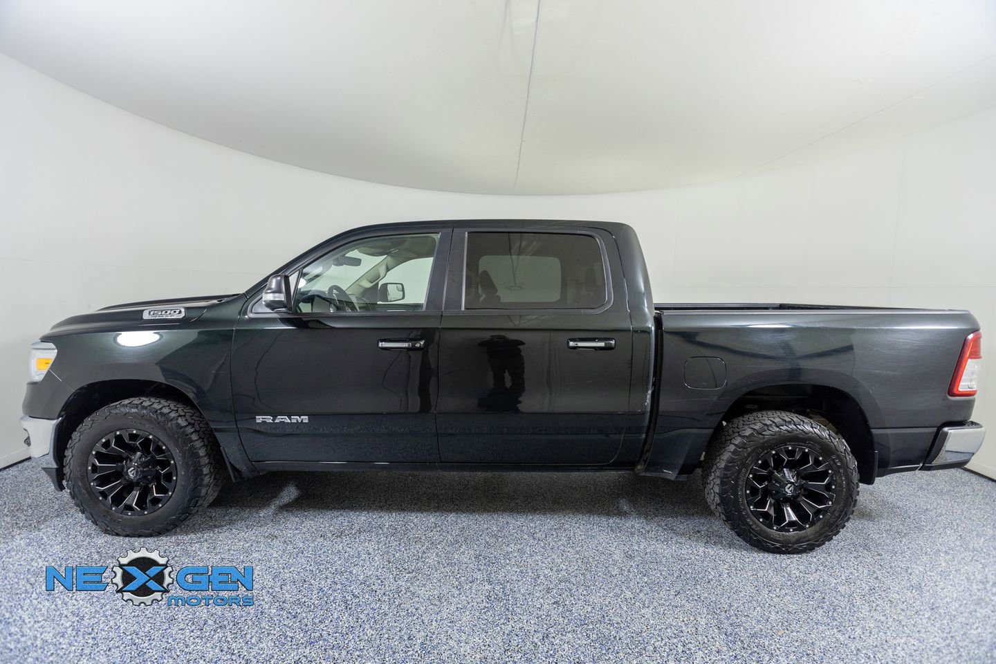 Used 2019 RAM 1500 Big Horn image 4