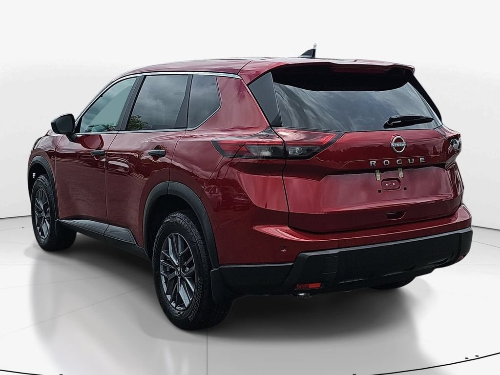 Used 2025 Nissan Rogue S FWD image 8