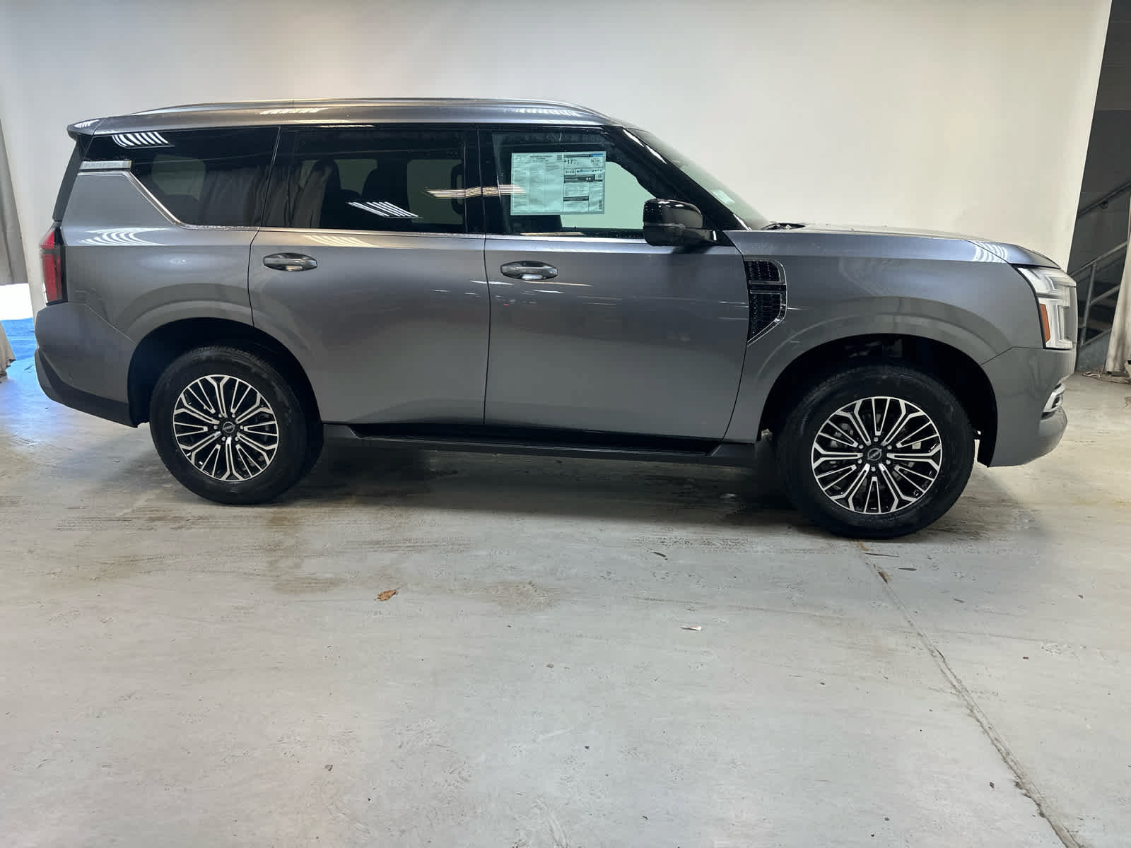 New 2026 Nissan Armada Platinum AWD/4WD image 9