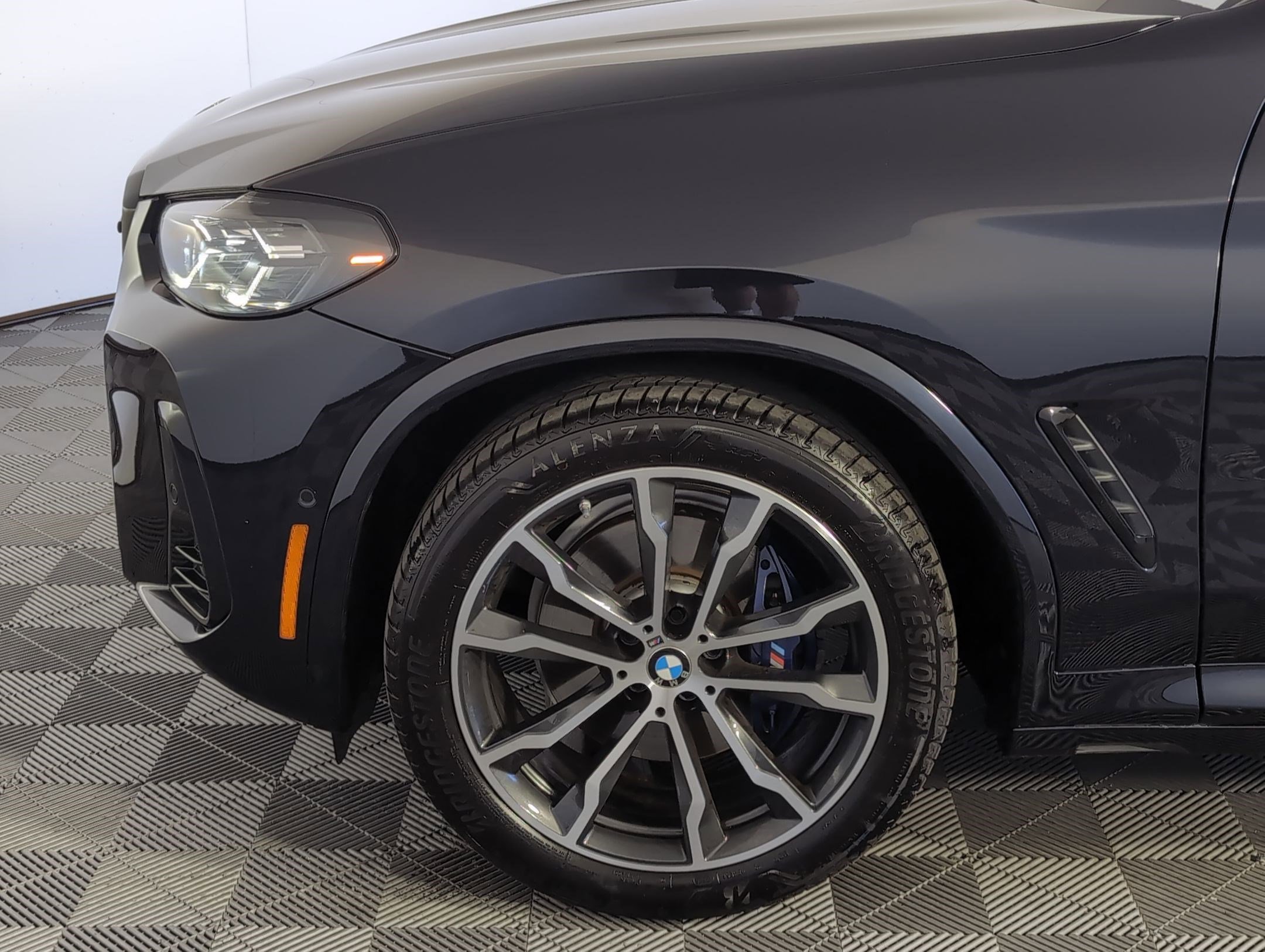 Certified 2024 BMW X3 M40i w/ Premium Package image 9