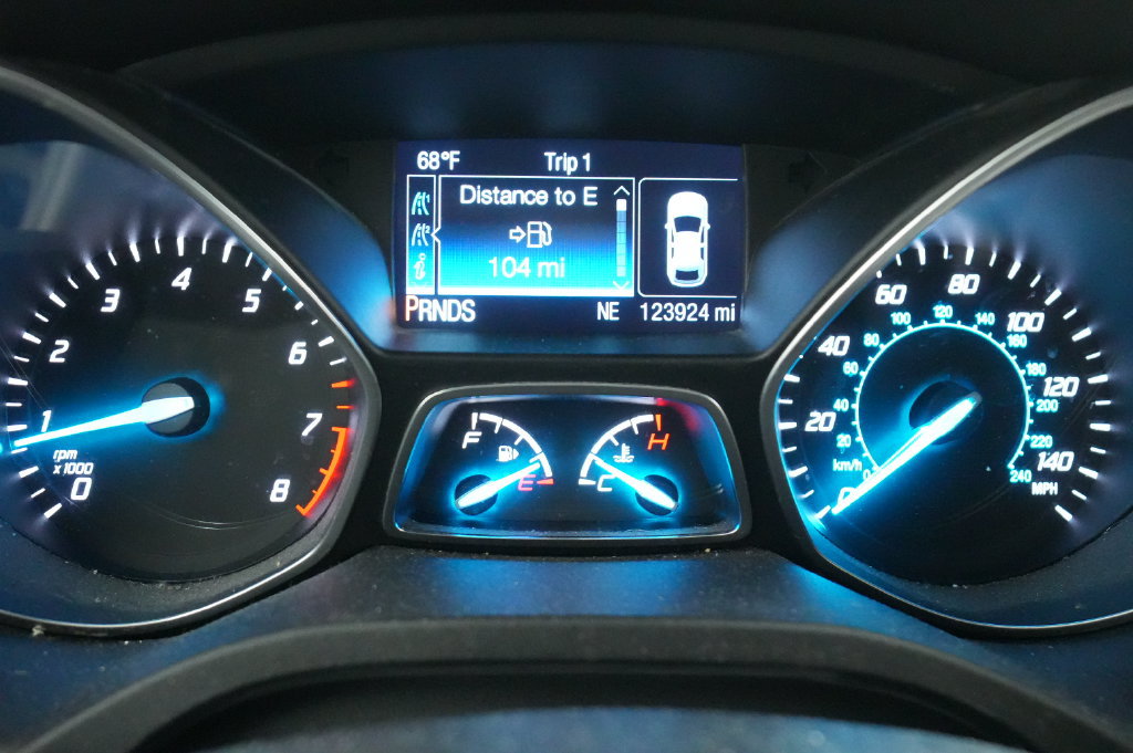 Used 2016 Ford Escape SE w/ SE Leather Comfort Package AWD/4WD image 37