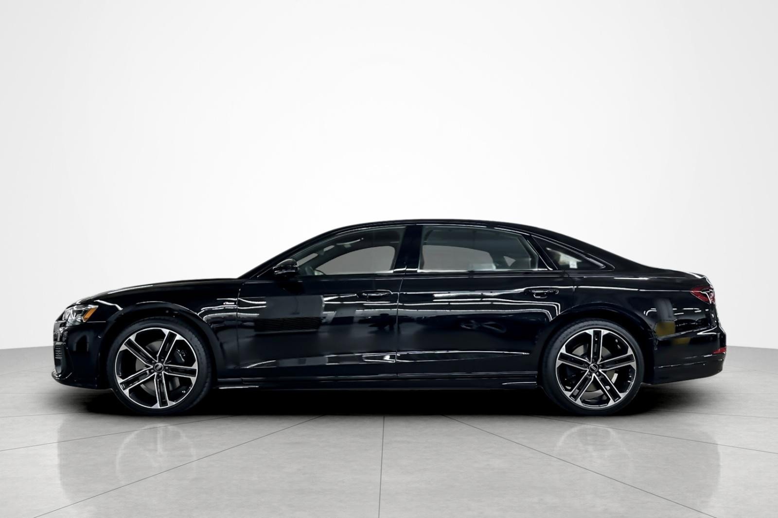 New 2026 Audi A8 L 3.0T image 3