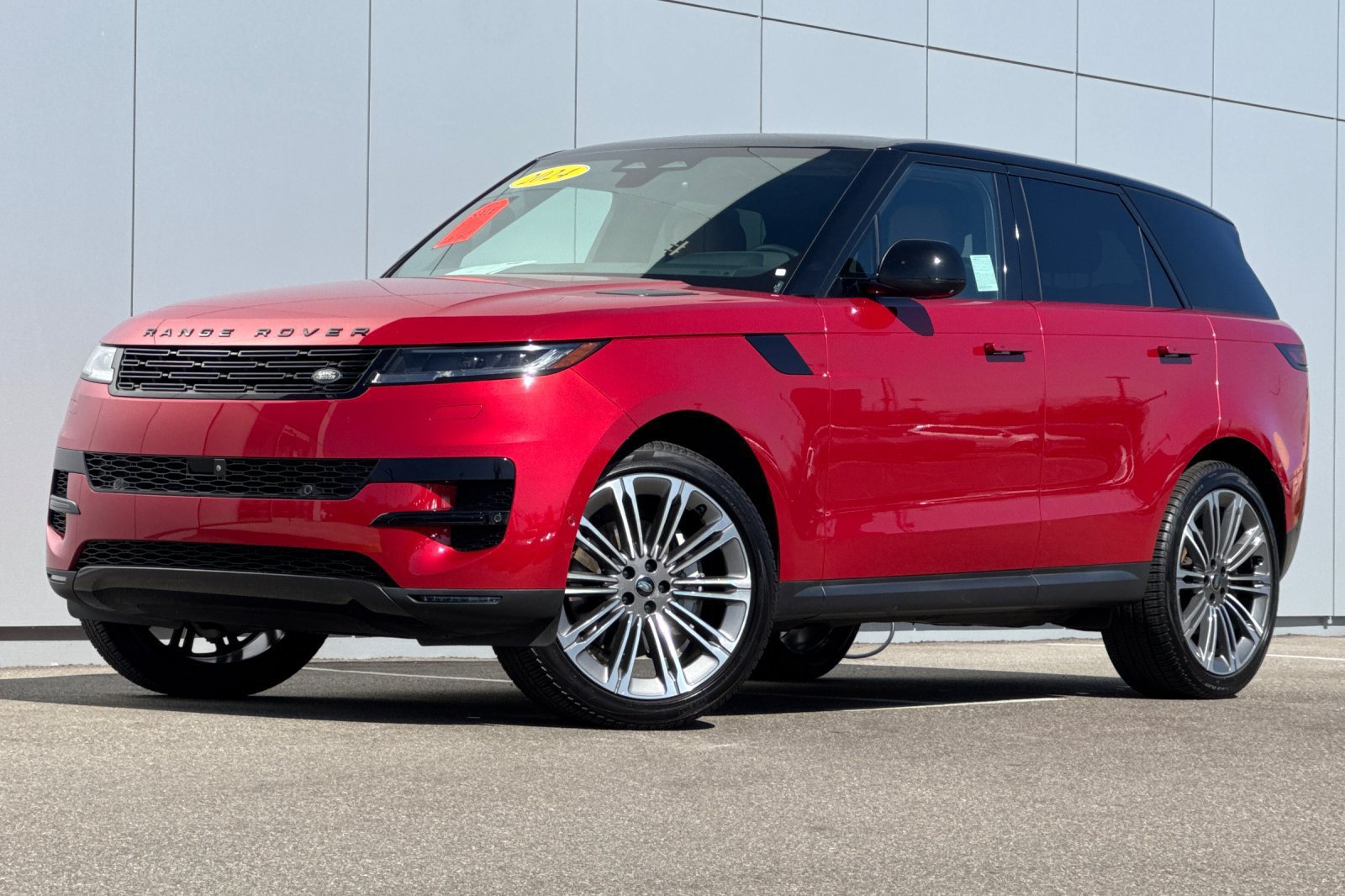 Used 2024 Land Rover Range Rover Sport SE