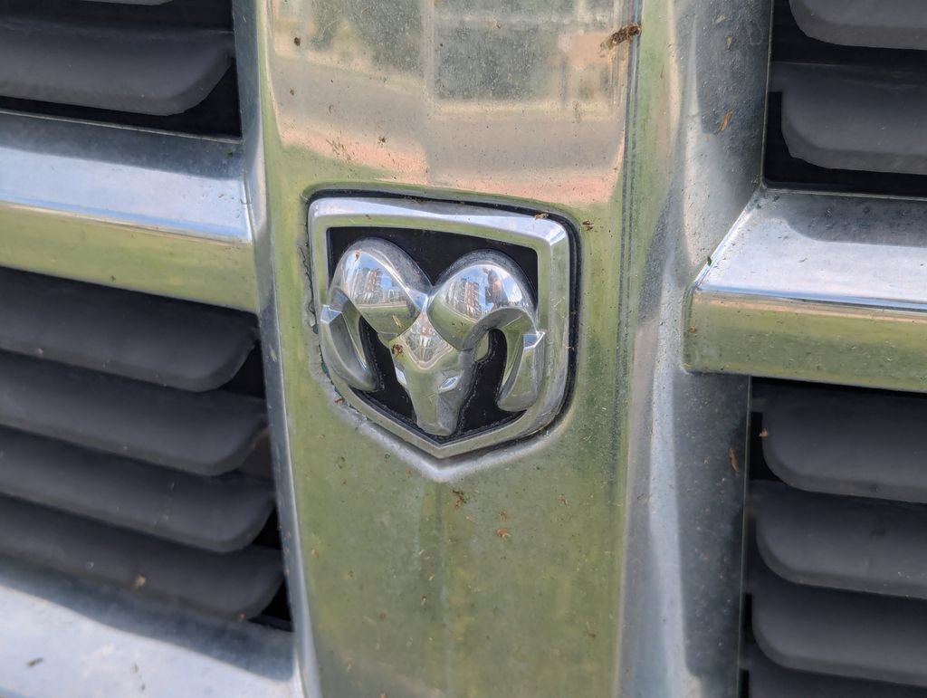 Used 2005 Dodge Dakota ST RWD image 9