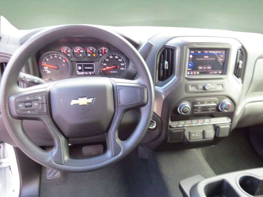 Certified 2025 Chevrolet Silverado 1500 Custom w/ Turbomax Blackout Package image 20