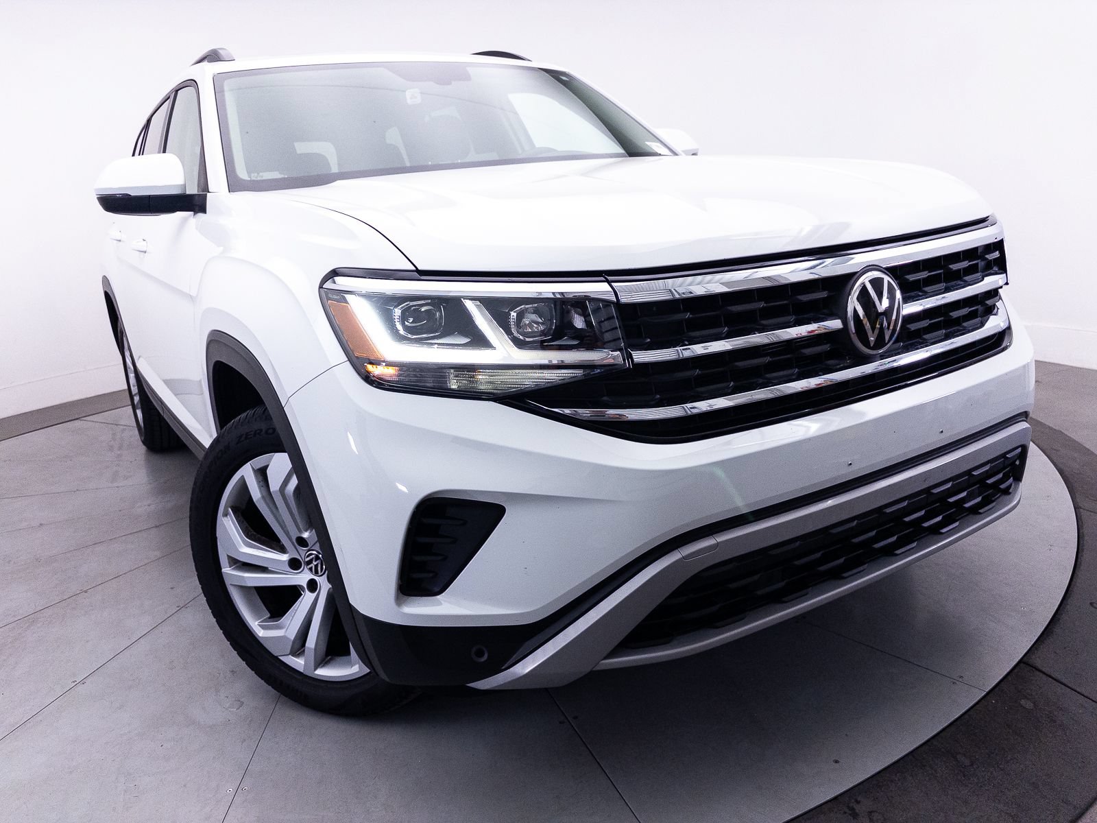 Used 2022 Volkswagen Atlas SE AWD/4WD image 40