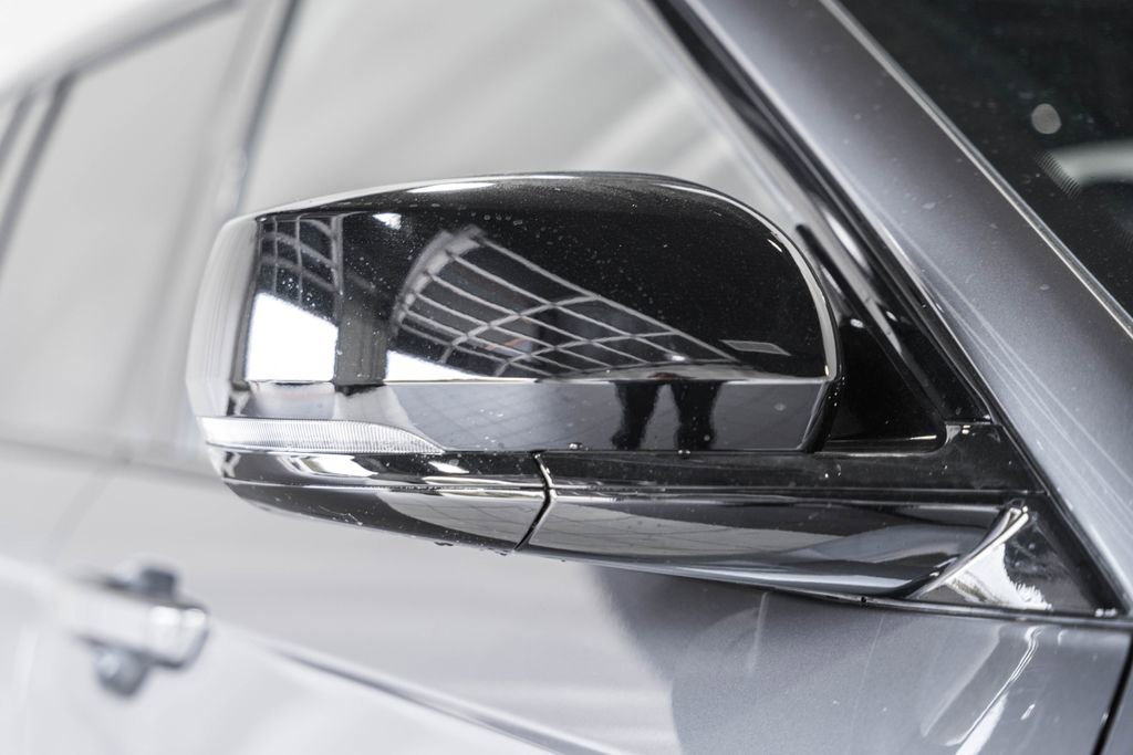 New 2025 Jeep Grand Cherokee 4WD image 14