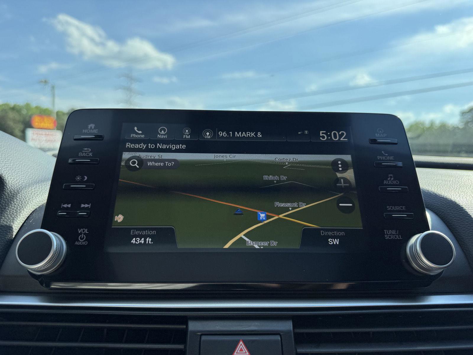 Used 2020 Honda Accord Touring image 21