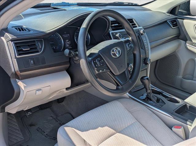 Used 2017 Toyota Camry LE image 10