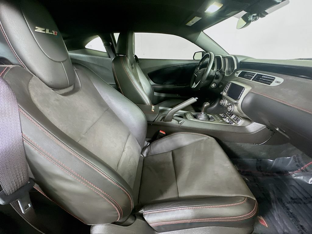 Used 2014 Chevrolet Camaro ZL1 RWD image 11