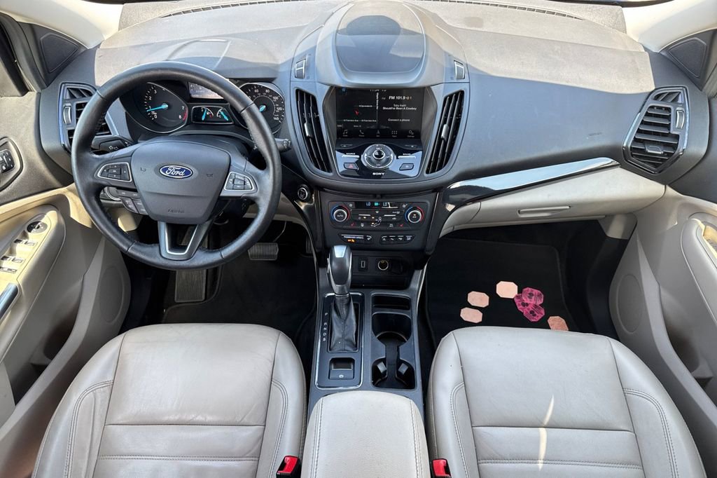 Used 2019 Ford Escape Titanium AWD/4WD image 13