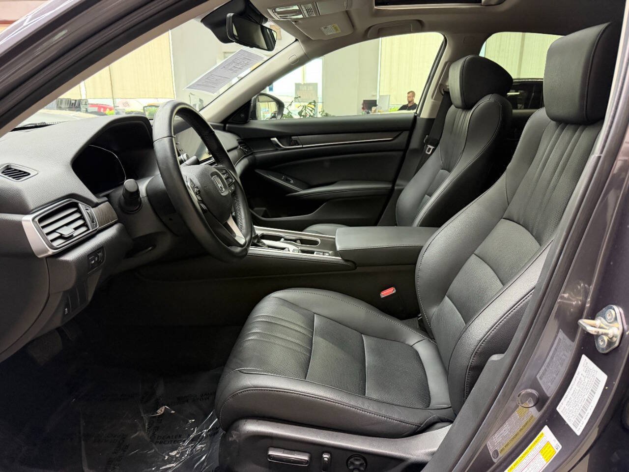 Used 2019 Honda Accord EX-L image 11