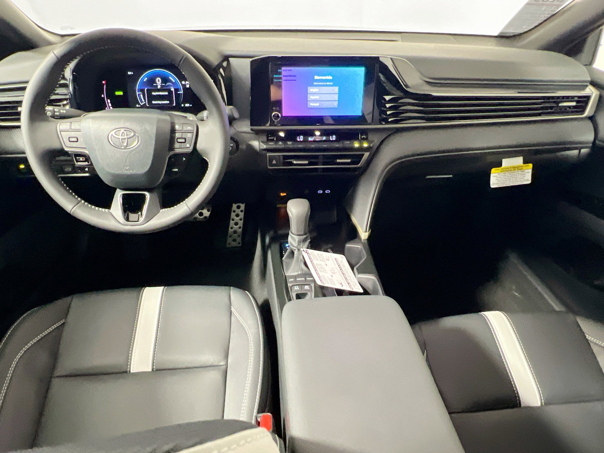 New 2026 Toyota Camry SE image 30