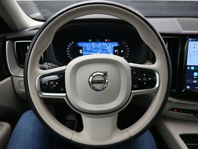 Used 2023 Volvo XC60 B5 Plus AWD/4WD image 24