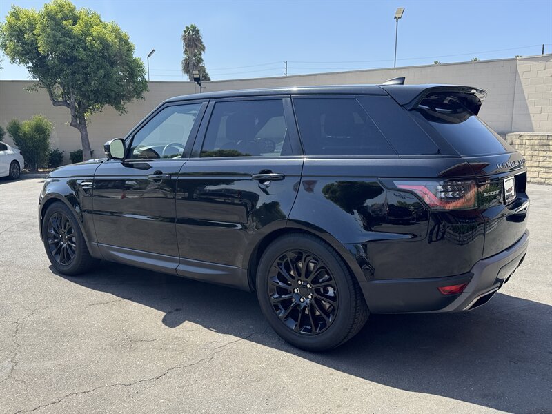 Used 2020 Land Rover Range Rover Sport SE AWD/4WD image 9