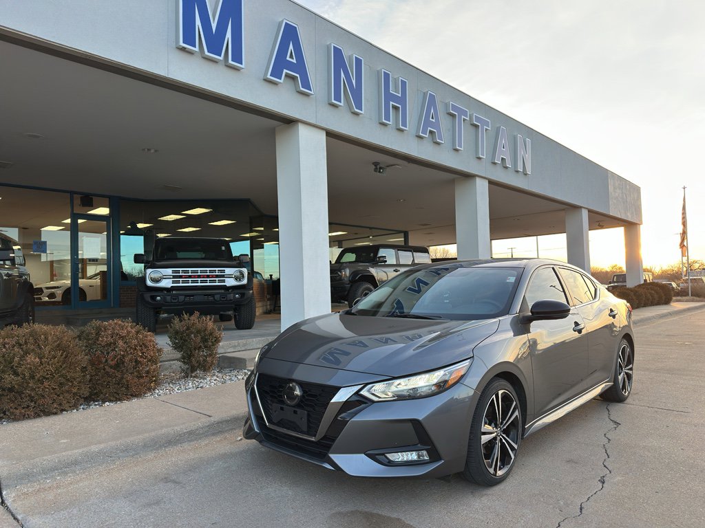 Used 2023 Nissan Sentra SR w/ Trunk Package image 2