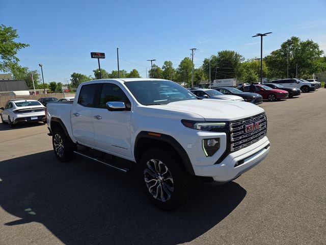 Used 2023 GMC Canyon Denali AWD/4WD image 4