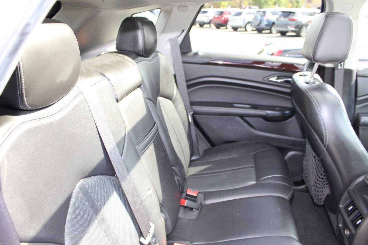 Used 2016 Cadillac SRX Luxury w/ Driver Awareness Package image 20