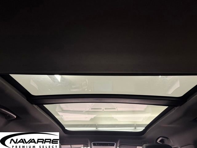 Used 2025 Land Rover Range Rover Velar Dynamic SE image 25