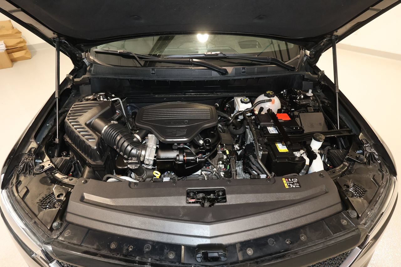 Certified 2024 Cadillac XT6 Sport w/ Technology Package AWD/4WD image 31