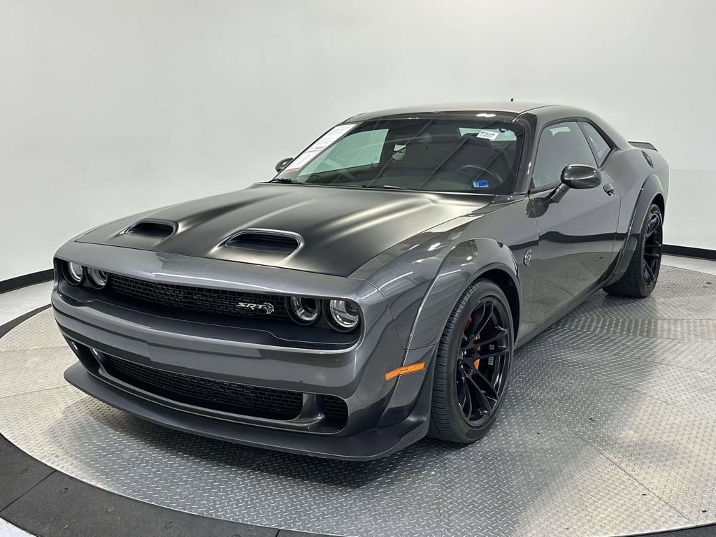 Used 2022 Dodge Challenger SRT Hellcat image 3
