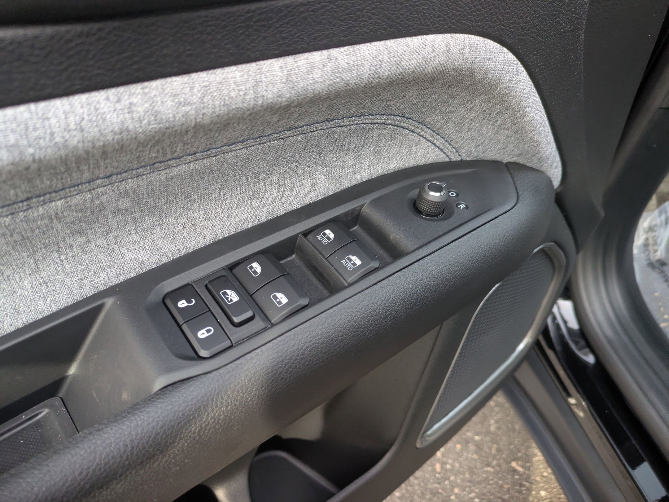 New 2026 Jeep Compass Latitude image 15