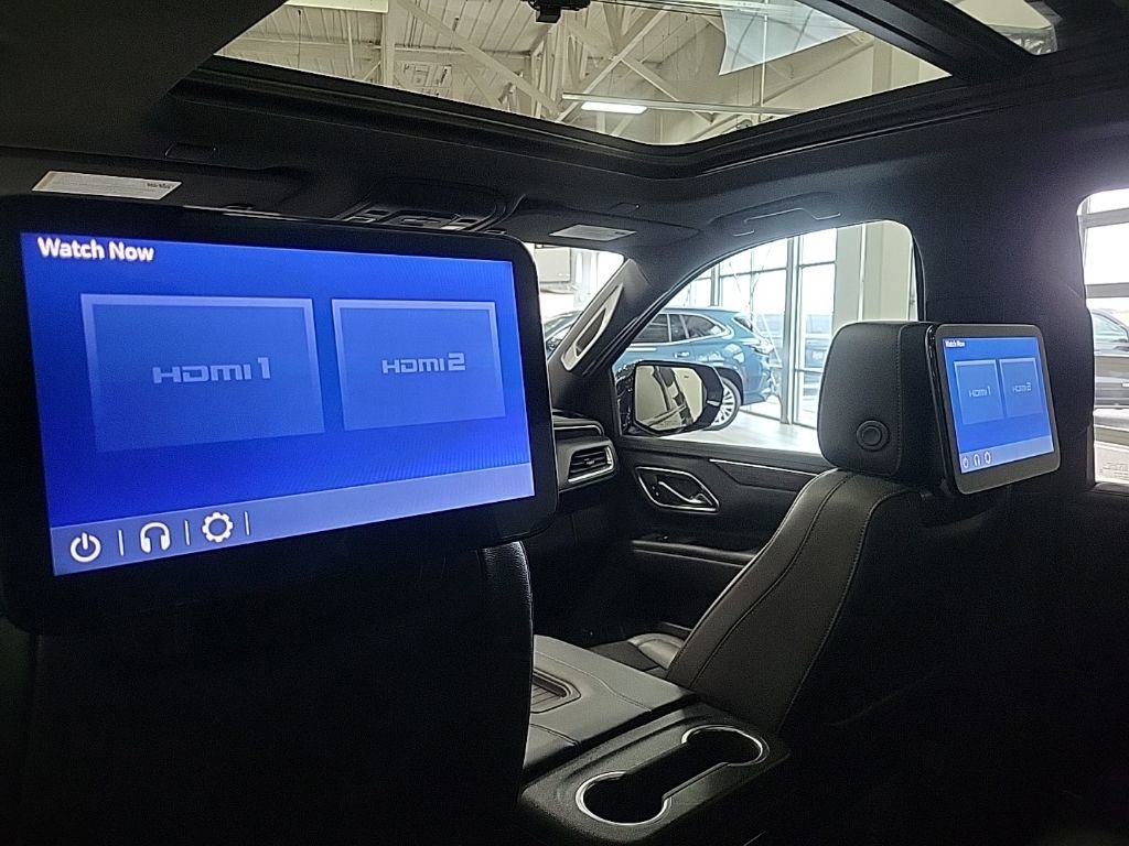 Used 2022 Chevrolet Tahoe Z71 w/ Off-Road Capability Package image 16