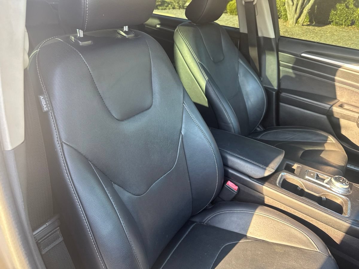 Used 2017 Ford Fusion Titanium AWD/4WD image 46