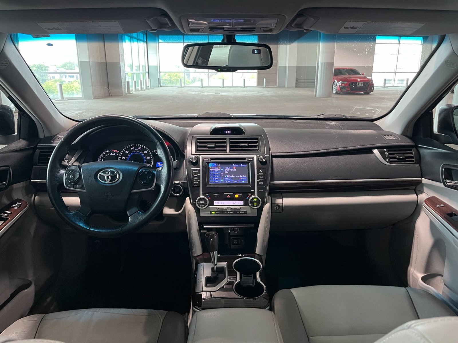 Used 2012 Toyota Camry XLE w/ Leather Pkg FWD image 36