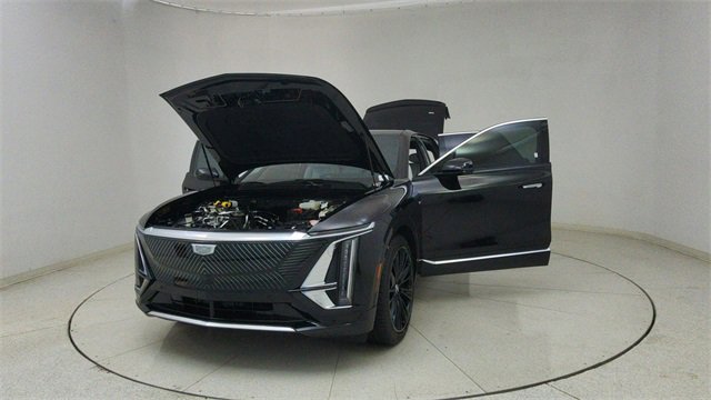 Used 2025 Cadillac Lyriq Luxury image 73