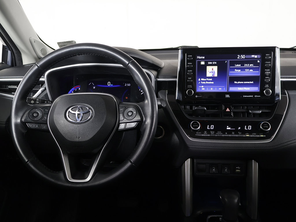 Used 2022 Toyota Corolla Cross XLE w/ Convenience Package AWD/4WD image 32