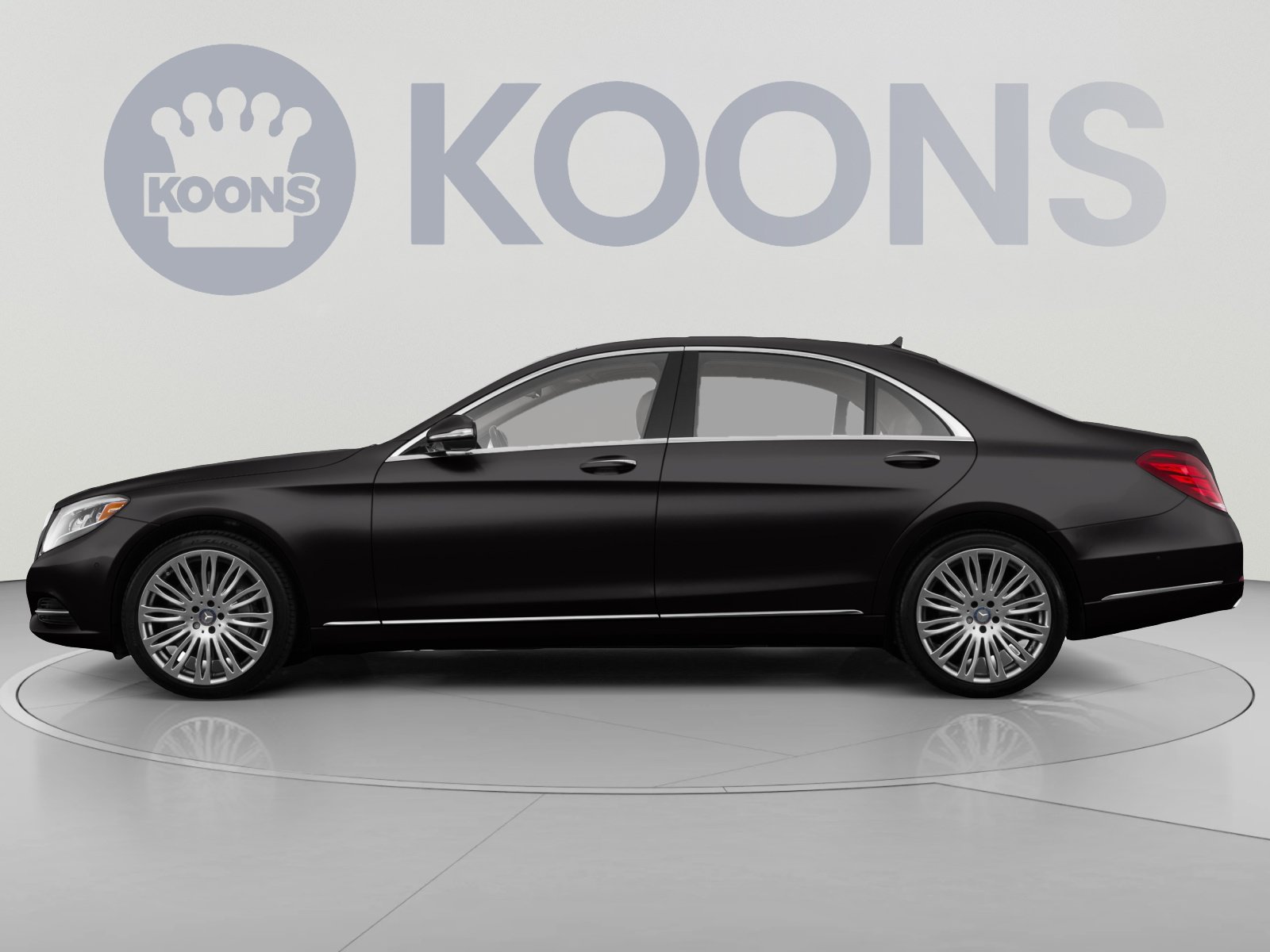 Used 2016 Mercedes-Benz S 550 4MATIC Sedan image 2
