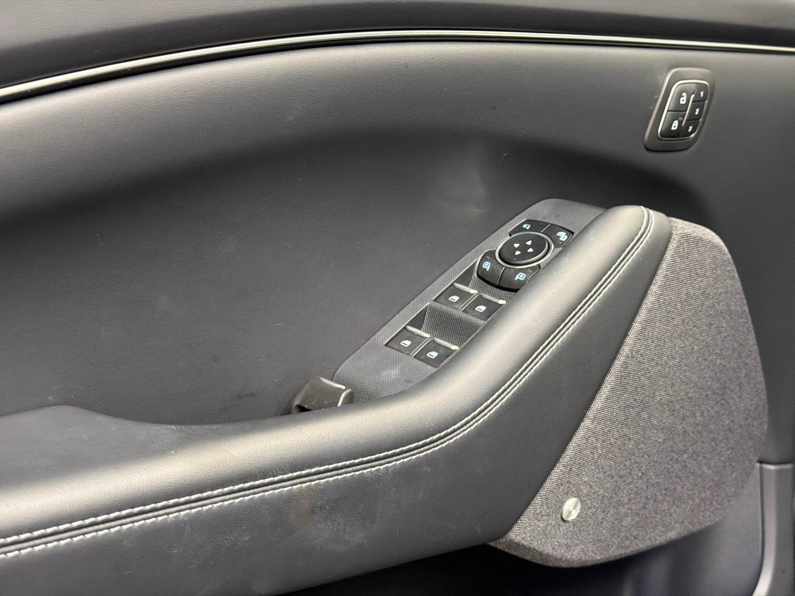 Used 2023 Ford Mustang Mach-E Premium AWD/4WD image 21