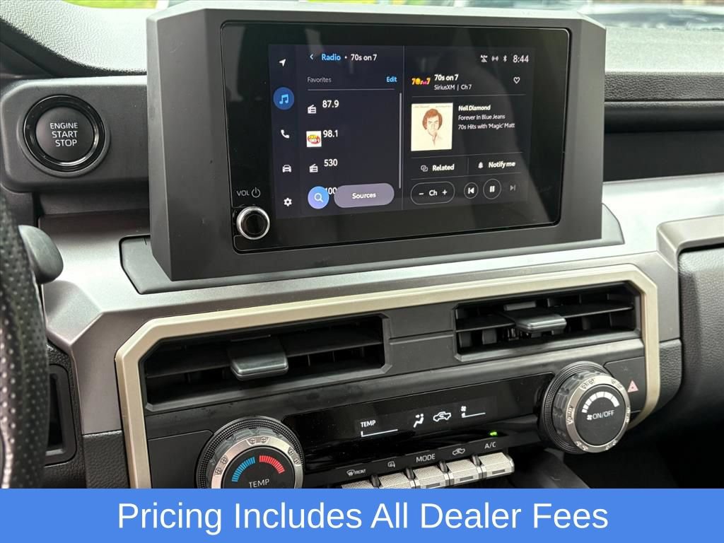 Used 2025 Toyota Tacoma SR5 AWD/4WD image 12