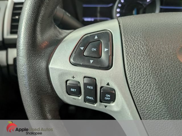 Used 2013 Ford Explorer XLT AWD/4WD image 25
