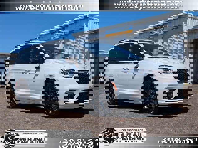 New 2026 Chrysler Pacifica Limited
