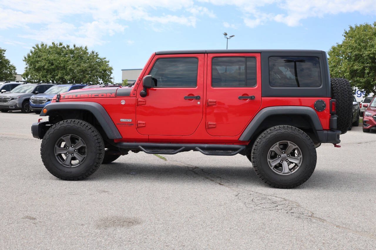 Used 2018 Jeep Wrangler Unlimited Rubicon AWD/4WD image 8