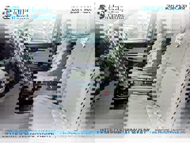 New 2026 Honda Odyssey Touring image 7