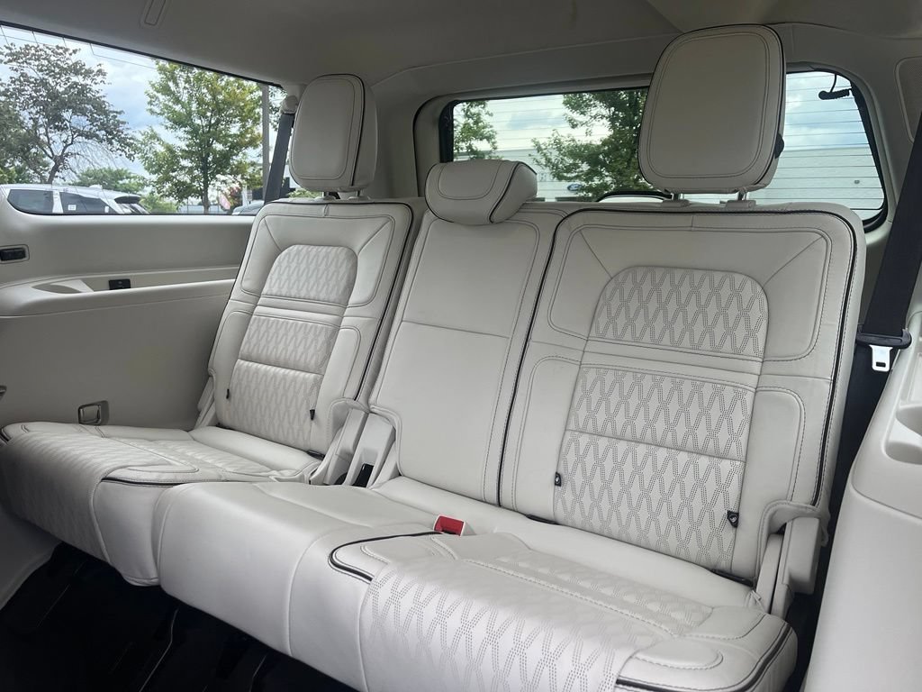 Used 2022 Lincoln Navigator L Black Label AWD/4WD image 20