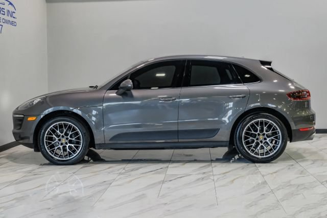Used 2018 Porsche Macan Sport Edition AWD/4WD image 17