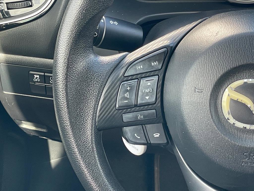Used 2016 MAZDA MAZDA3 i Sport image 13