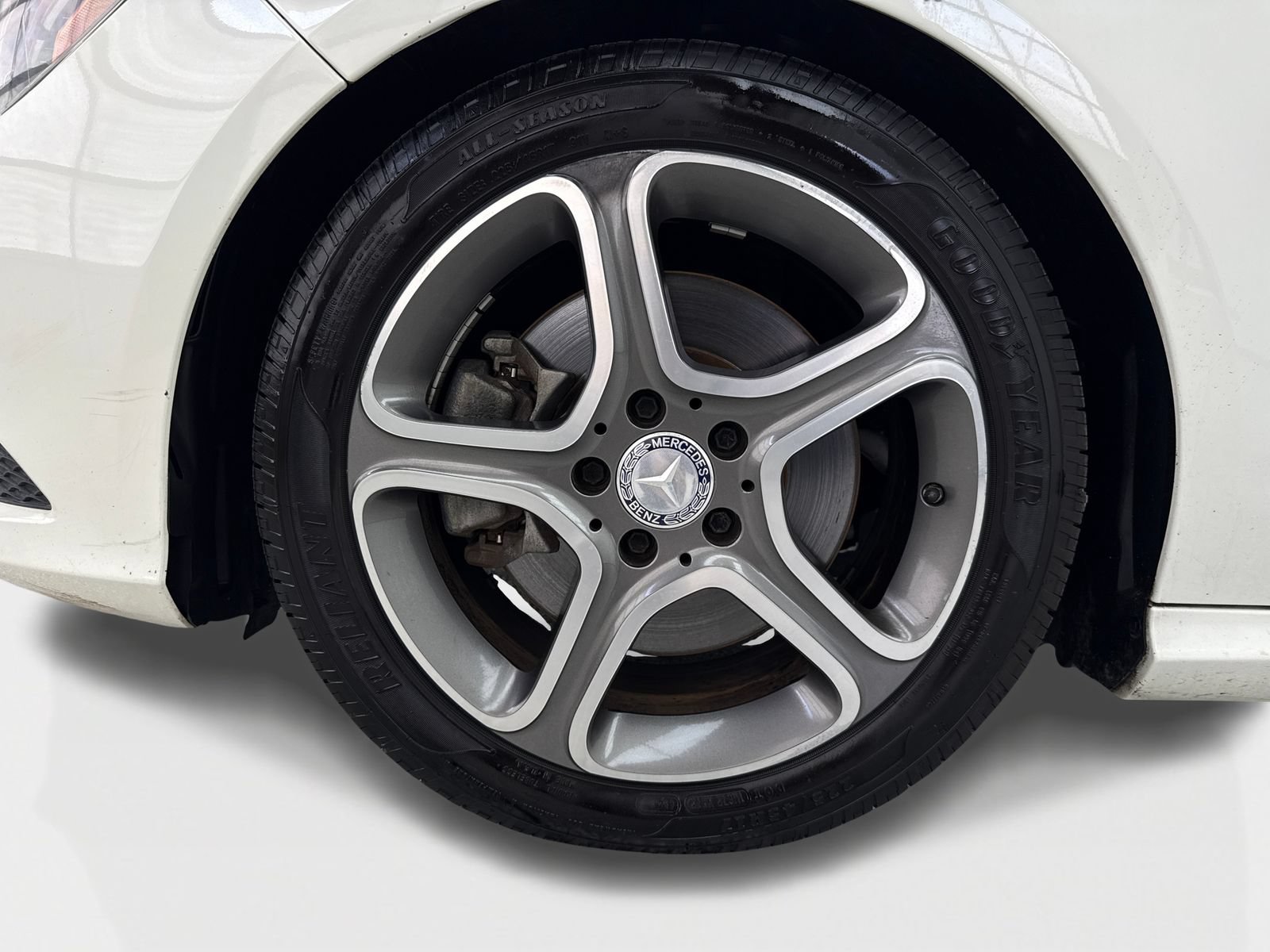 Used 2014 Mercedes-Benz CLA 250 image 47